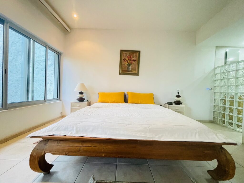 Cupecoy Beach Club Condo, 2Br Condo for sale, Caribbean Properties St. Maarten SXM