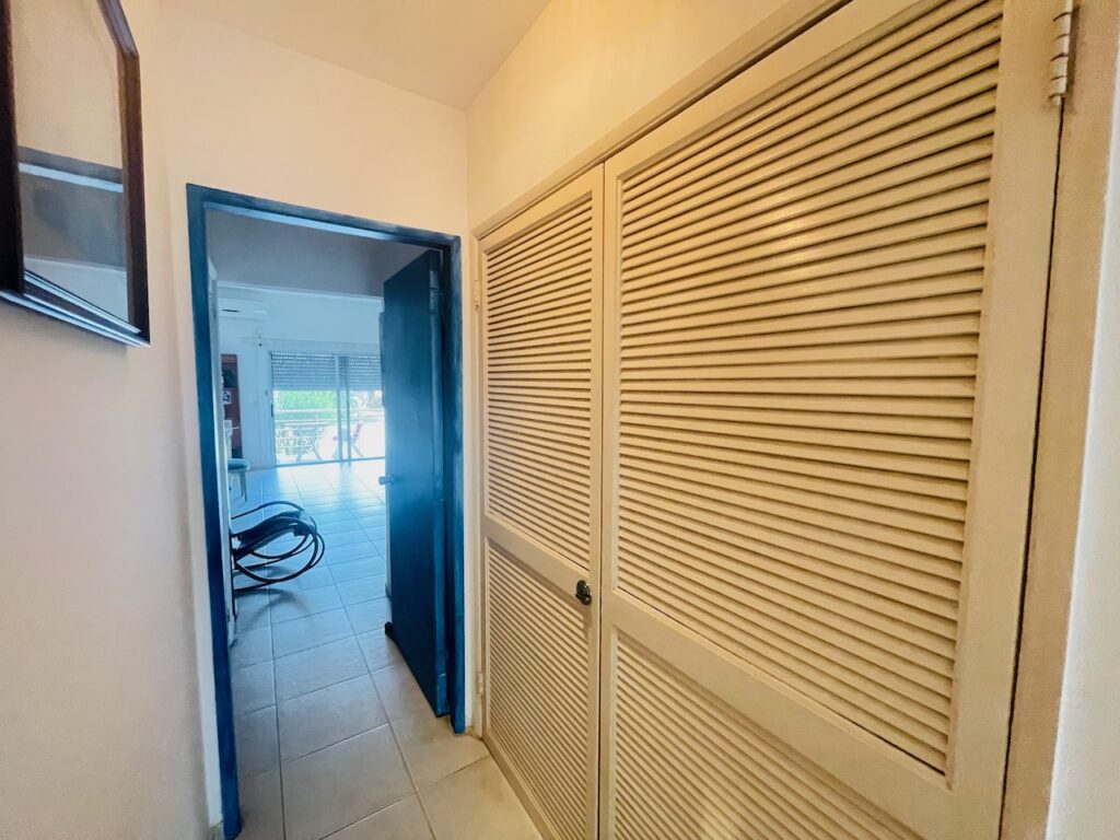 Cupecoy Beach Club Condo, 2Br Condo for sale, Caribbean Properties St. Maarten SXM