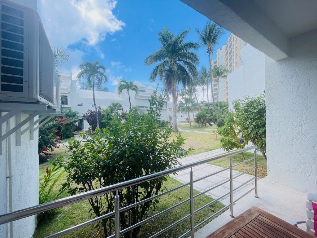 Cupecoy Beach Club Condo, 2Br Condo for sale, Caribbean Properties St. Maarten SXM