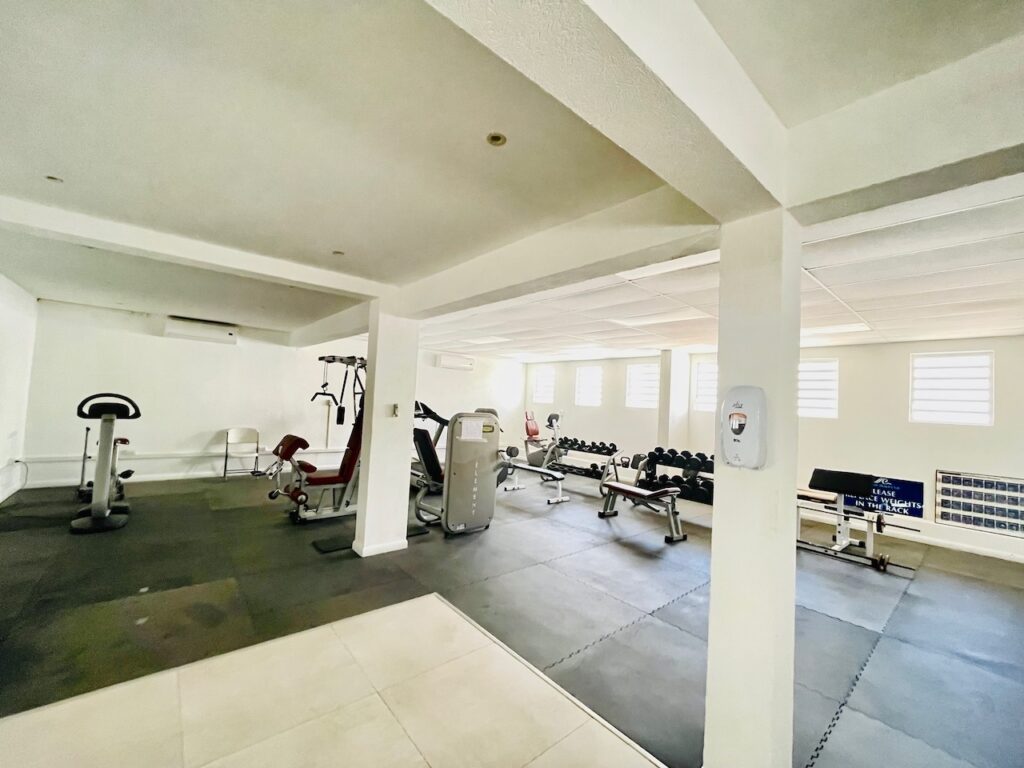 Cupecoy Beach Club Condo, 2Br Condo for sale, Caribbean Properties St. Maarten SXM