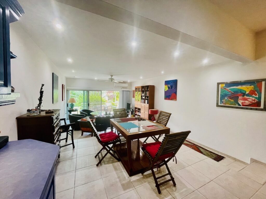 Cupecoy Beach Club Condo, 2Br Condo for sale, Caribbean Properties St. Maarten SXM