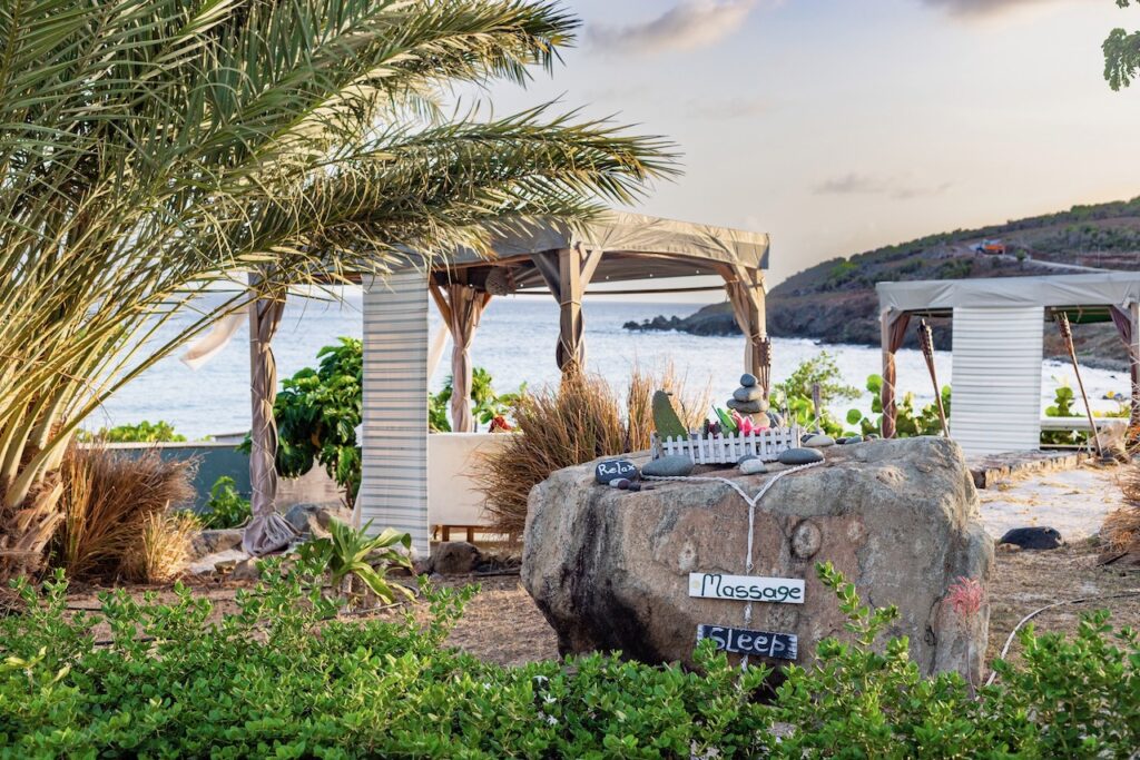 Vacation Rental Indigo Bay, Villa Numa, Real Estate St. Maarten SXM