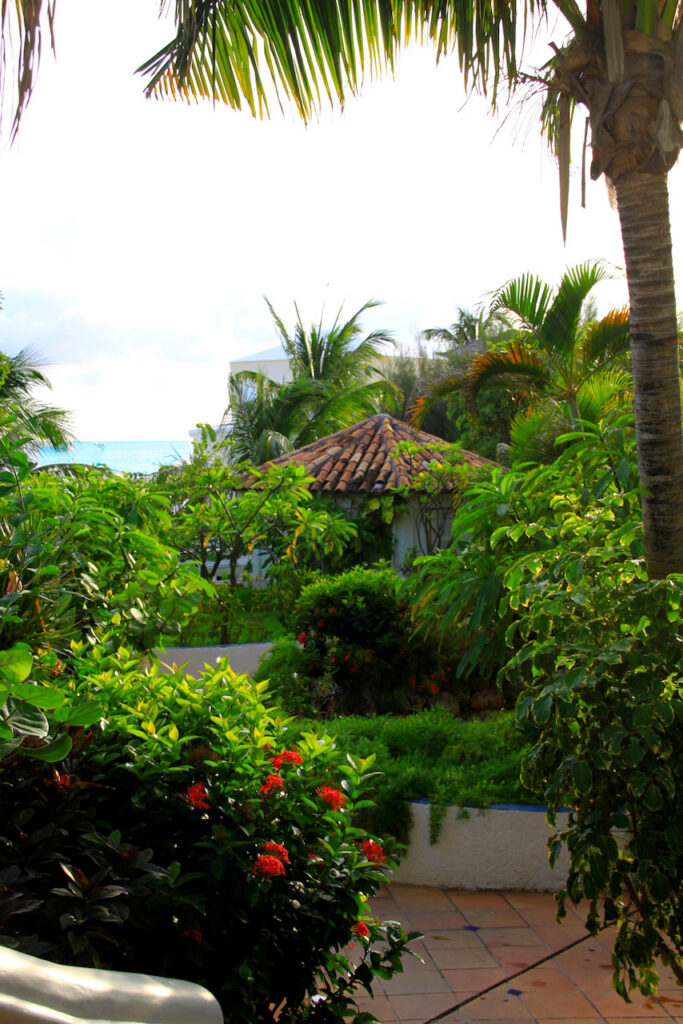 Sapphire Beach Club, 2Br Condo, Cupecoy Real Estate St. Maarten SXM
