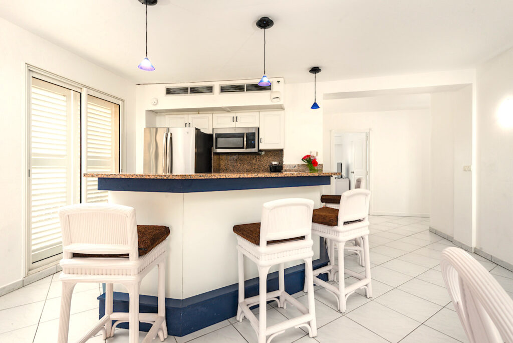 Sapphire Beach Club, 2Br Condo, Cupecoy Real Estate St. Maarten SXM