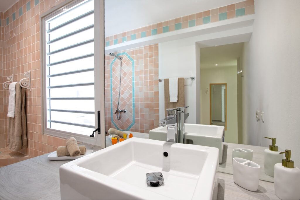 Villa 4 Seasons Rental, Real Estate Vacation Rental Terres Basses, St. Martin SXM