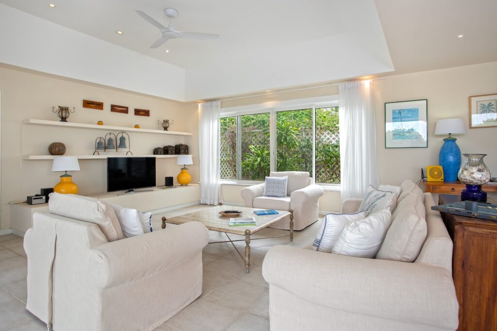 Villa 4 Seasons Rental, Real Estate Vacation Rental Terres Basses, St. Martin SXM
