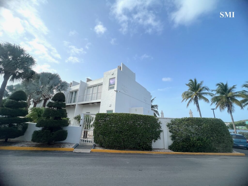 Water front Deluxe Duplex Oyster Pond St. Maarten Real Estate SXM