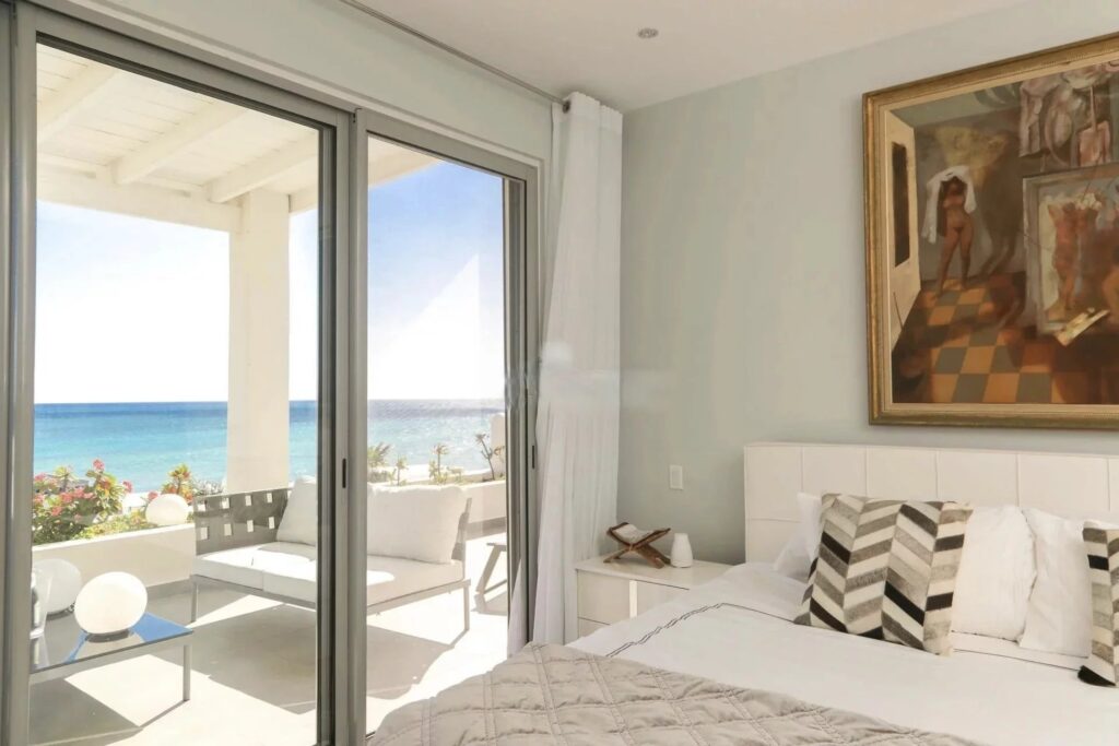 Pelican Key 3-Floor Villa, Contemporary Design, Real Estate St. Maarten