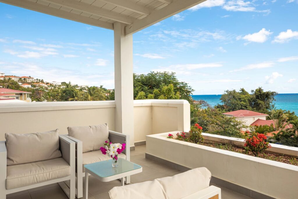 Pelican Key 3-Floor Villa, Contemporary Design, Real Estate St. Maarten