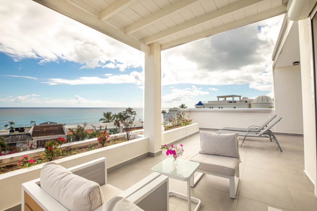 Pelican Key 3-Floor Villa, Contemporary Design, Real Estate St. Maarten