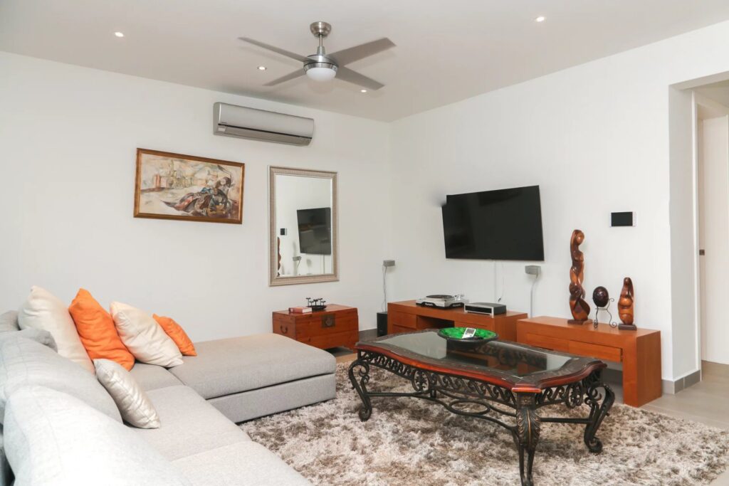 Pelican Key 3-Floor Villa, Contemporary Design, Real Estate St. Maarten