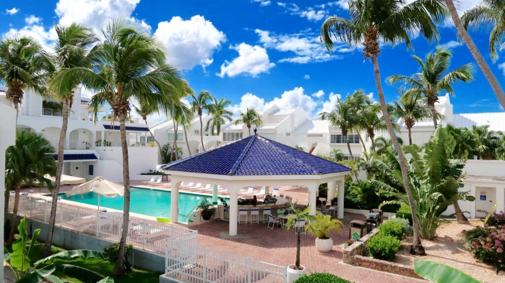 Beachfront Cupecoy SXM, 2BR 2.5 Baths, Real Estate St. Maarten