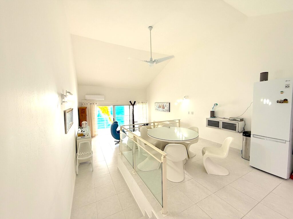 Beachfront Cupecoy SXM, 2BR 2.5 Baths, Real Estate St. Maarten