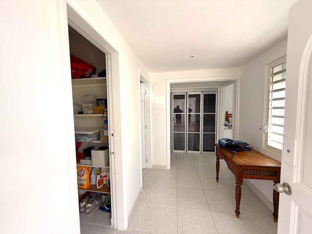Beachfront Cupecoy SXM, 2BR 2.5 Baths, Real Estate St. Maarten