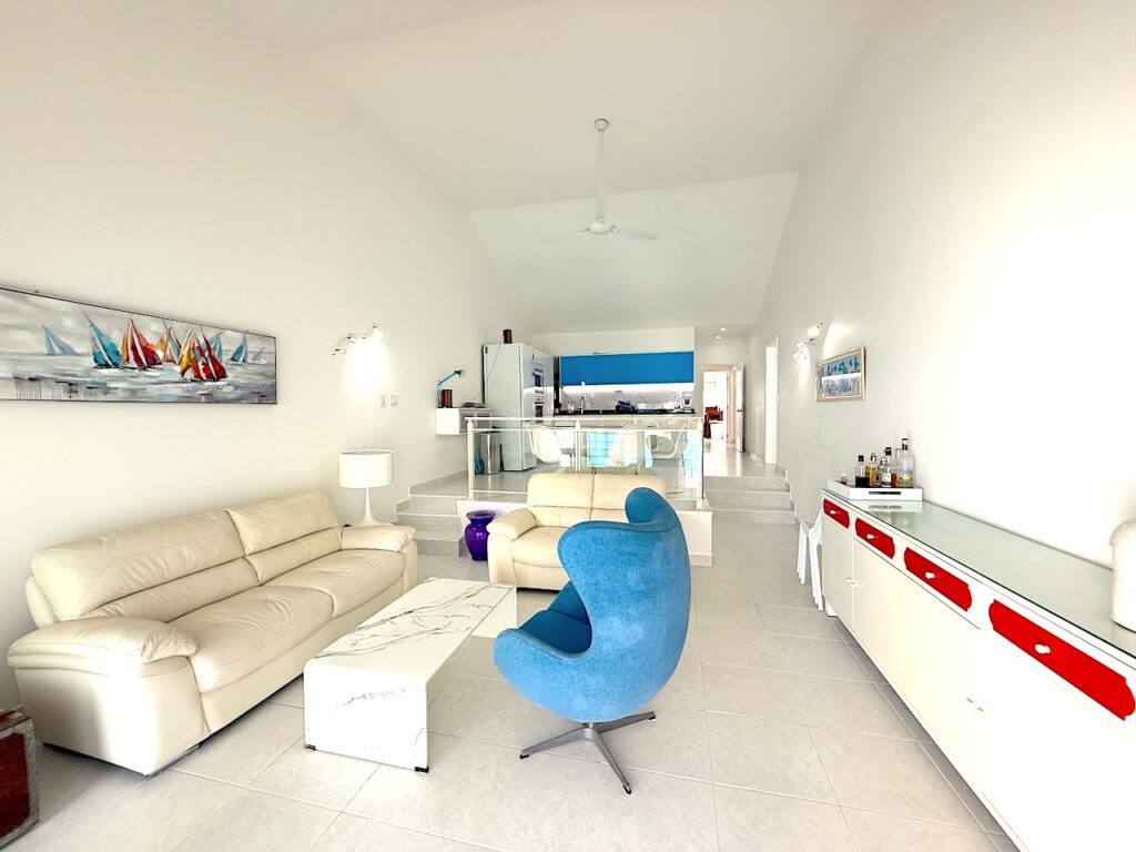 Beachfront Cupecoy SXM, 2BR 2.5 Baths, Real Estate St. Maarten