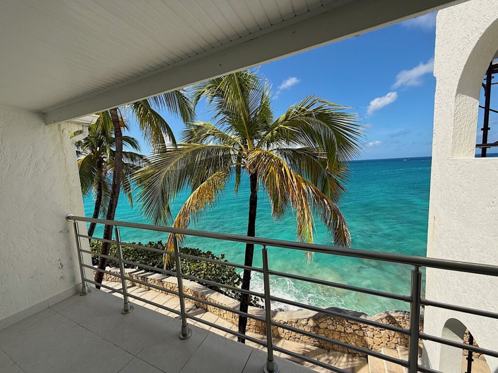 Beachfront Cupecoy SXM, 2BR 2.5 Baths, Real Estate St. Maarten