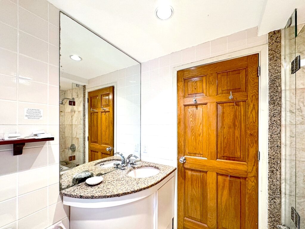 Princess Heights 1Br Condo, Next to JW Hotel,  Real Estate Dawn Beach, St. Maarten SXM
