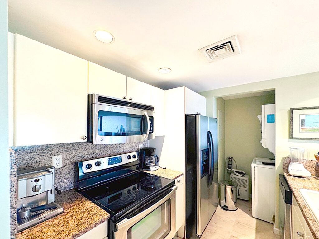 Princess Heights 1Br Condo, Next to JW Hotel,  Real Estate Dawn Beach, St. Maarten SXM