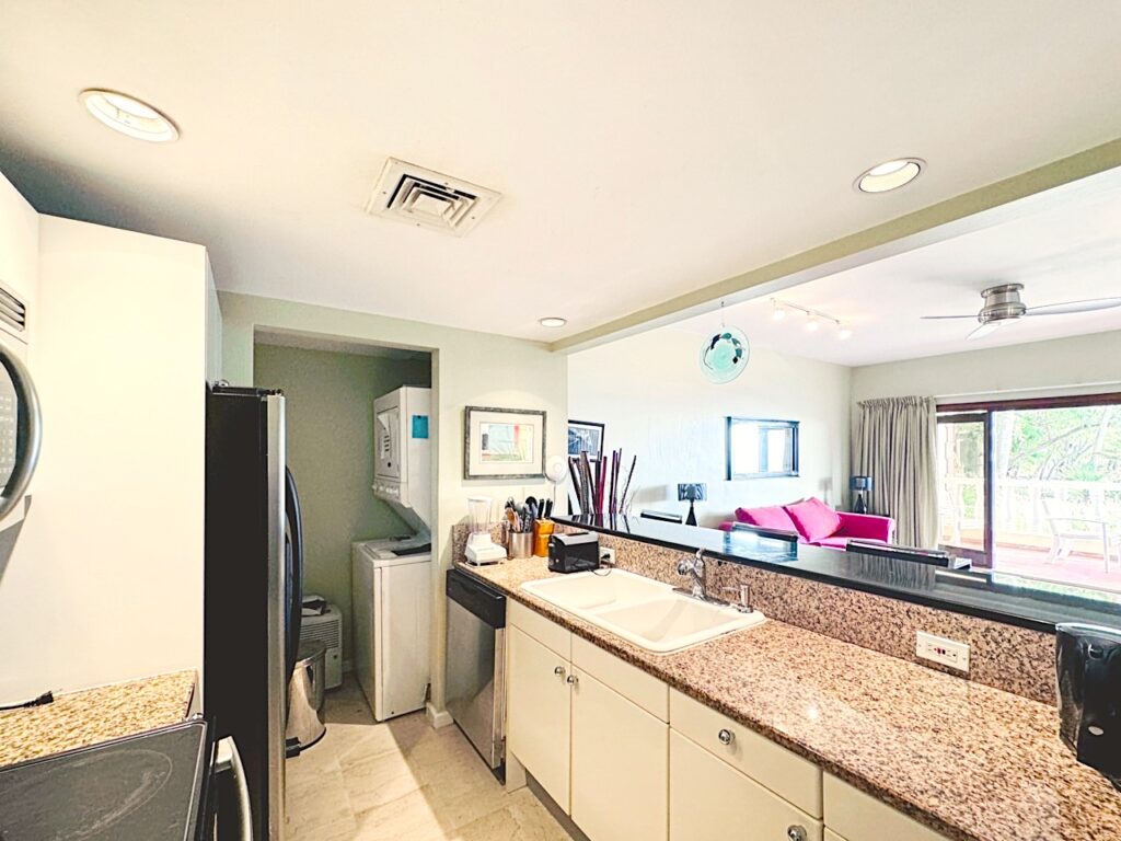 Princess Heights 1Br Condo, Next to JW Hotel,  Real Estate Dawn Beach, St. Maarten SXM