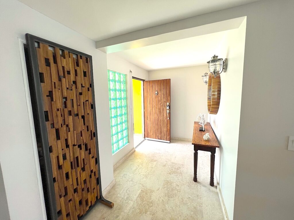 Coco Simpson Bay Beach, Beachfront Property, Real Estate St. Maarten SXM