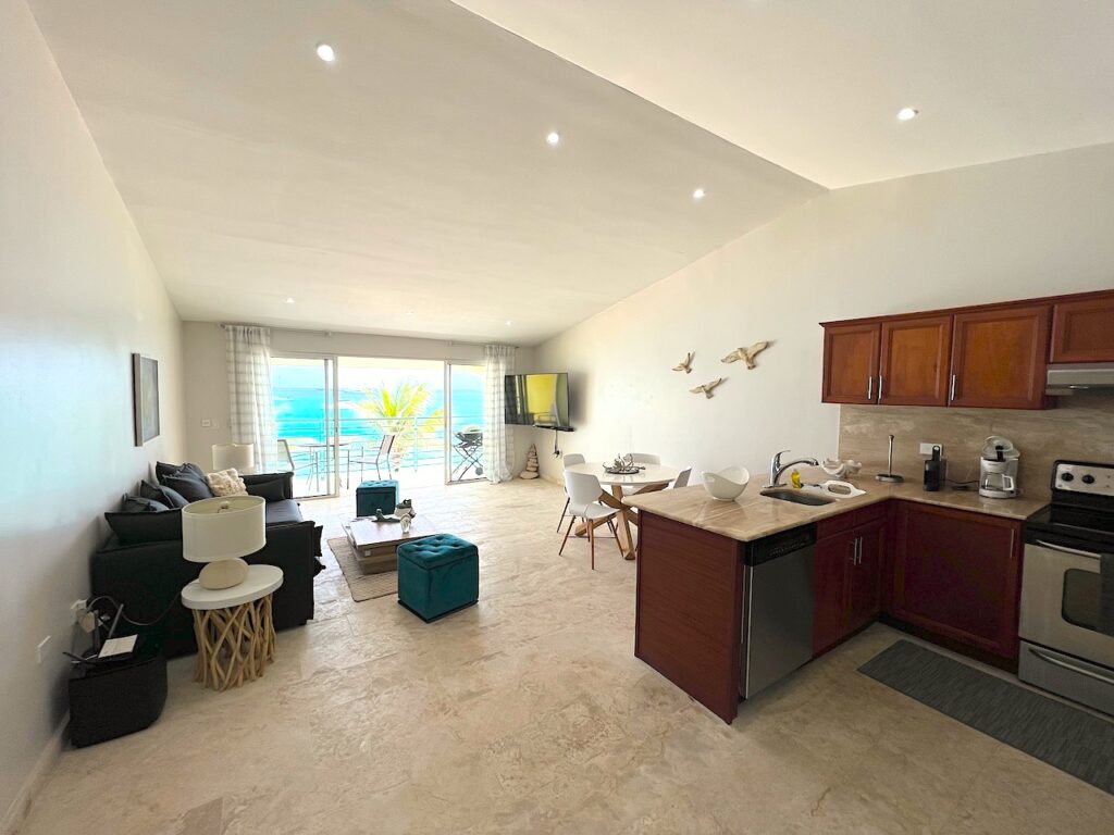 Coco Simpson Bay Beach, Beachfront Property, Real Estate St. Maarten SXM