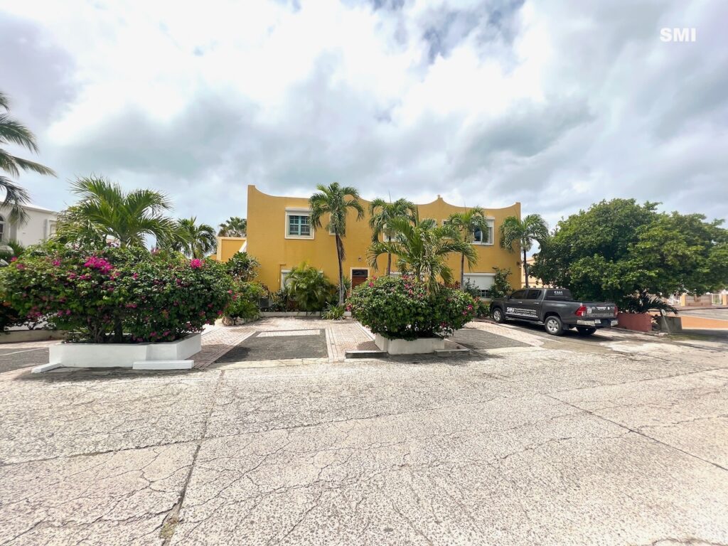 2Br Condo Pelican Key, Real Estate St. Maarten SXM