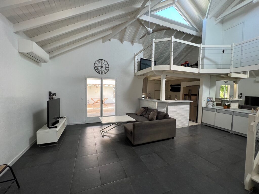 Orient Bay St. Martin 4Br home, walking distance from the beach, Real Estate Caribbean Properties SXM