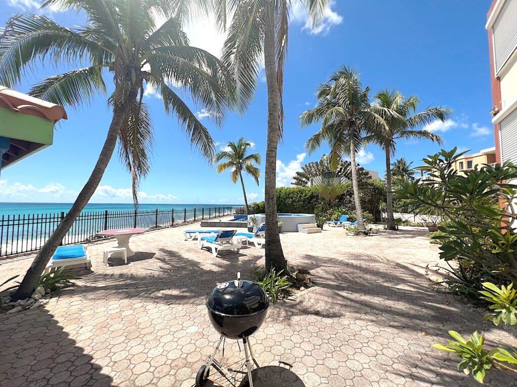 2Br Condo Pelican Key, Real Estate St. Maarten SXM