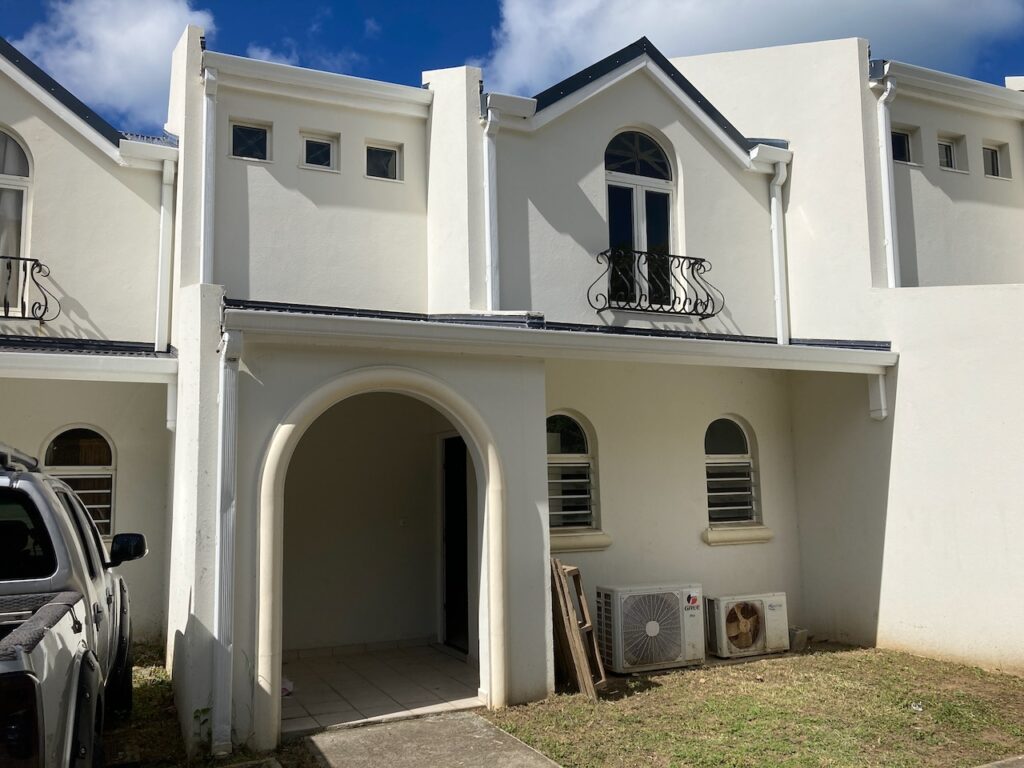 Arukaria Maisonnettes A Concordia, Real Estate St. Martin FWI