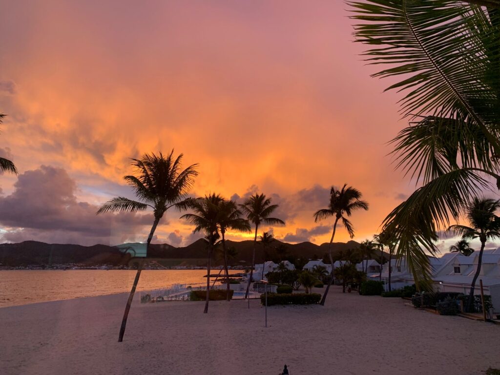 Real Estate St Martin Beachfront Loft SMI Realtors