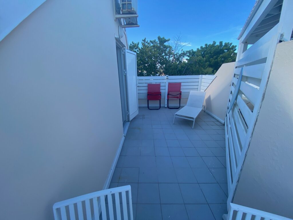 Real Estate St Martin Beachfront Loft SMI Realtors