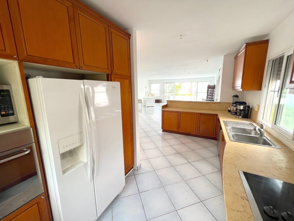 Pelican Key Real Estate, family home, long term rental,  St. Maarten,