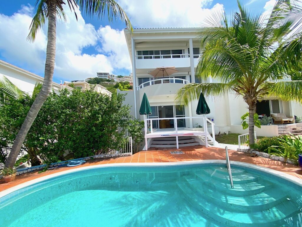 Deluxe 1 BR 1 Bath Longterm rental, Pelican Key, St. Maarten, SXM.