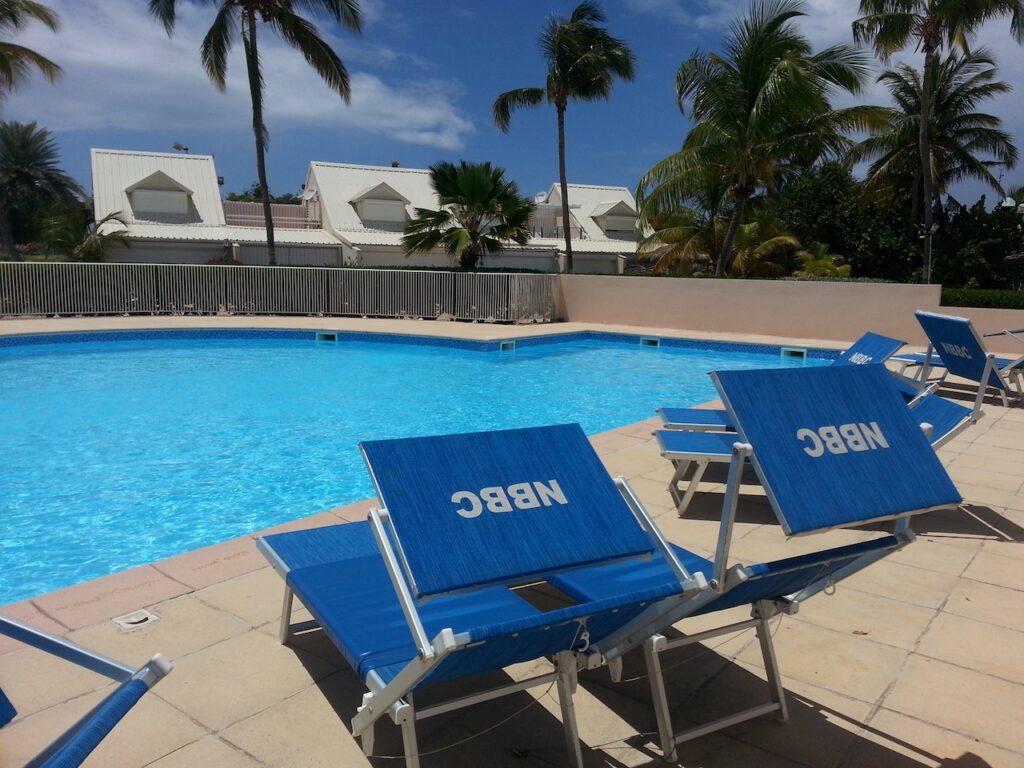 Nettle Bay  Beachfront Duplex SXM
