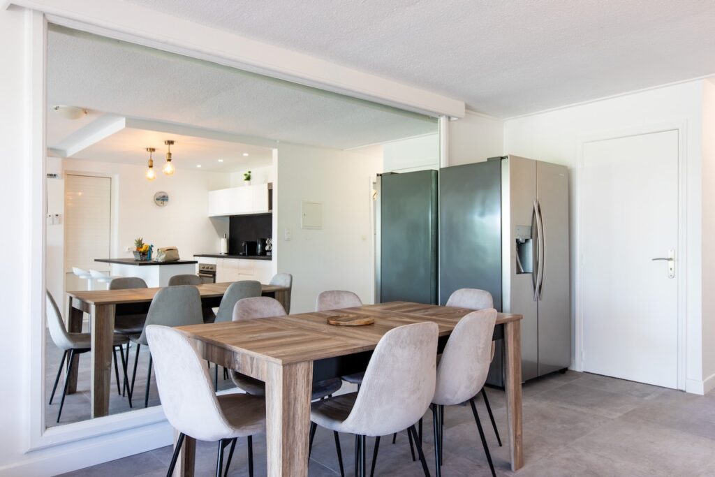 Nettle Bay  Beachfront Duplex SXM