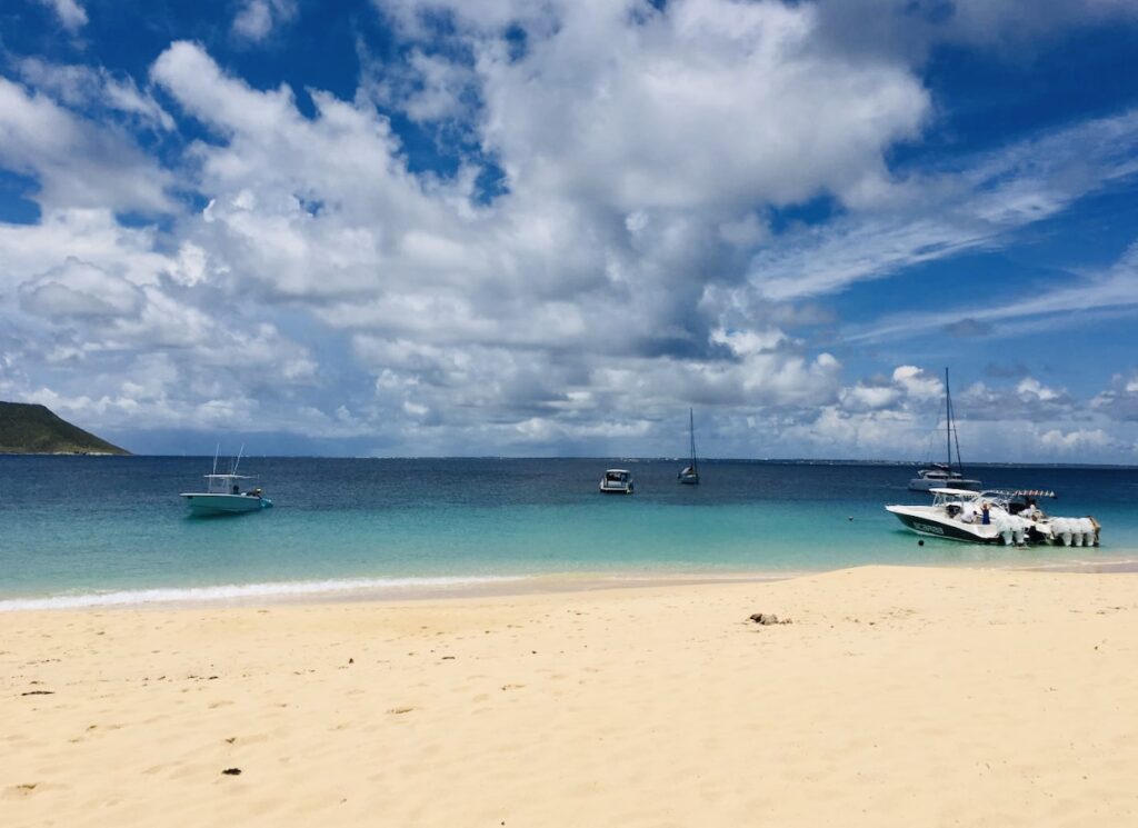Nettle Bay  Beachfront Duplex SXM