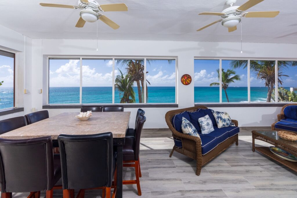 Beachfront, Pelican Key St Maarten, Real Estate