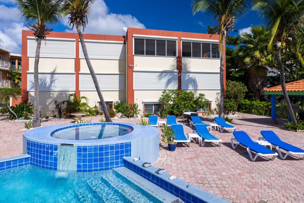 Beachfront, Pelican Key St Maarten, Real Estate