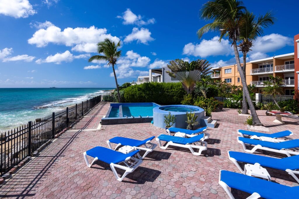 Beachfront, Pelican Key St Maarten, Real Estate