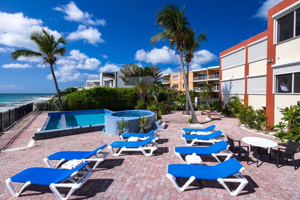 Beachfront, Pelican Key St Maarten, Real Estate