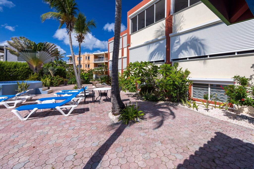 Beachfront, Pelican Key St Maarten, Real Estate
