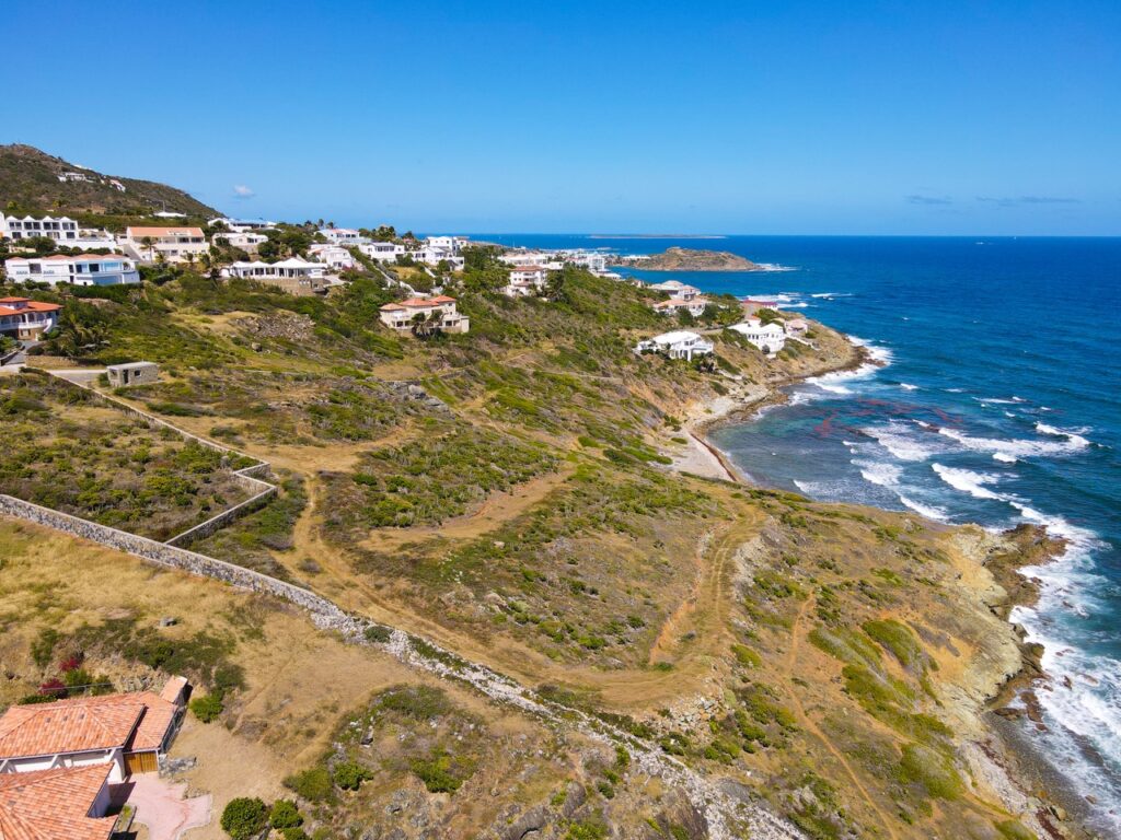 Waterfront Development opportunity Tamarind Hill – Red Pond SXM