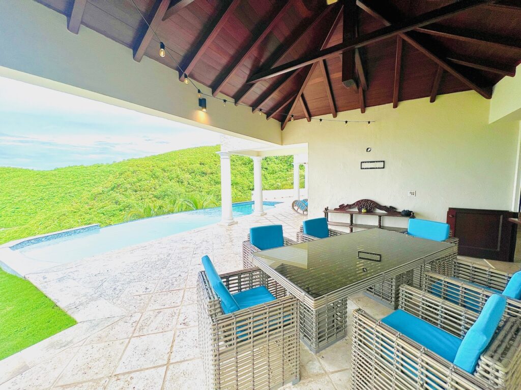Casanita  Almond Grove Real Estate, St Maarten Stunning Sunset Views