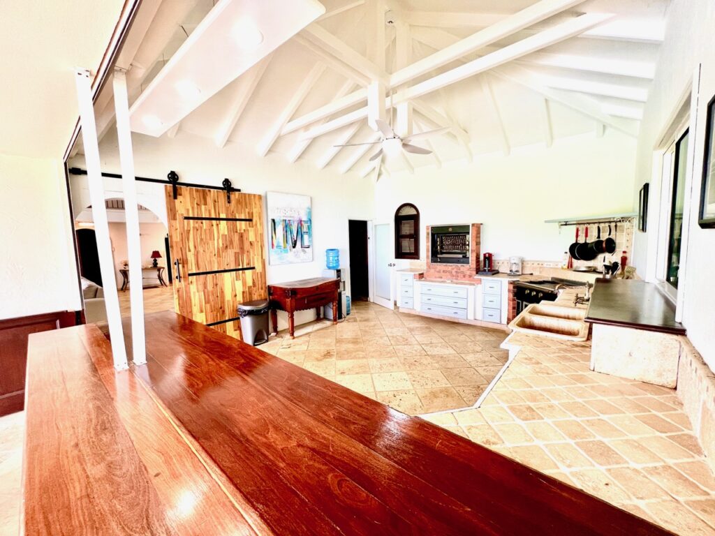 Casanita  Almond Grove Real Estate, St Maarten Stunning Sunset Views