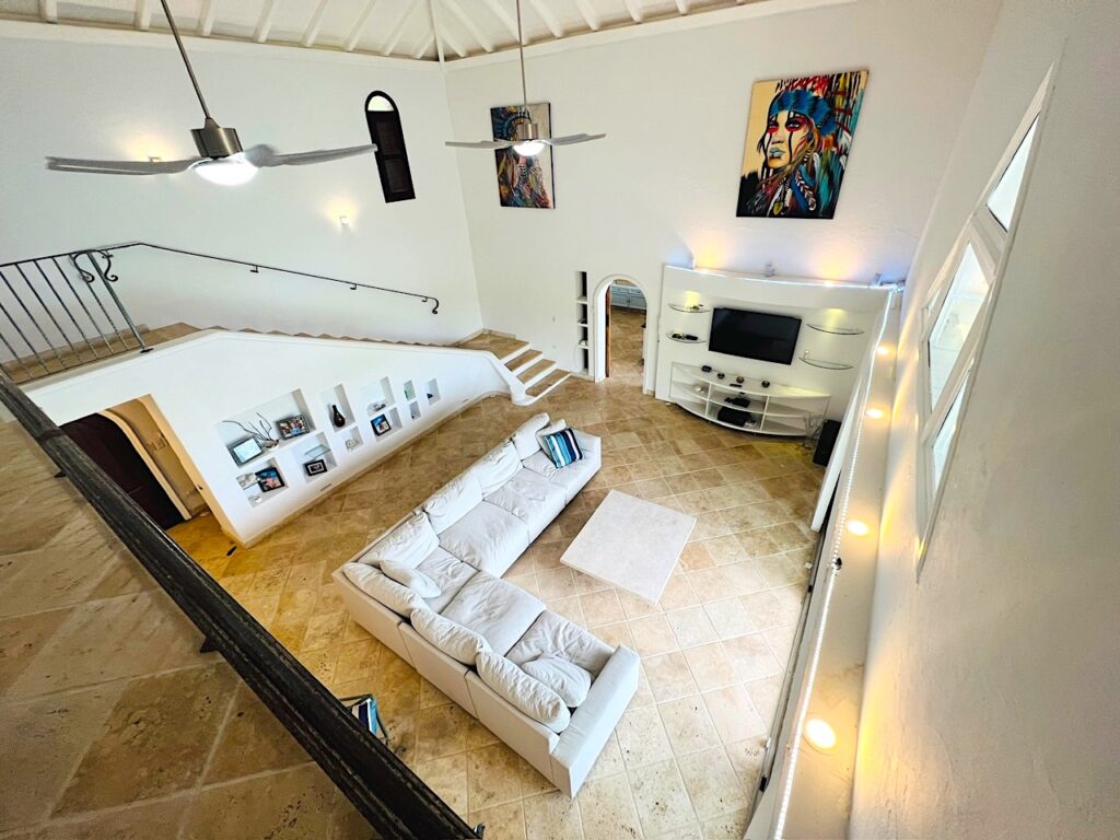 Casanita  Almond Grove Real Estate, St Maarten Stunning Sunset Views