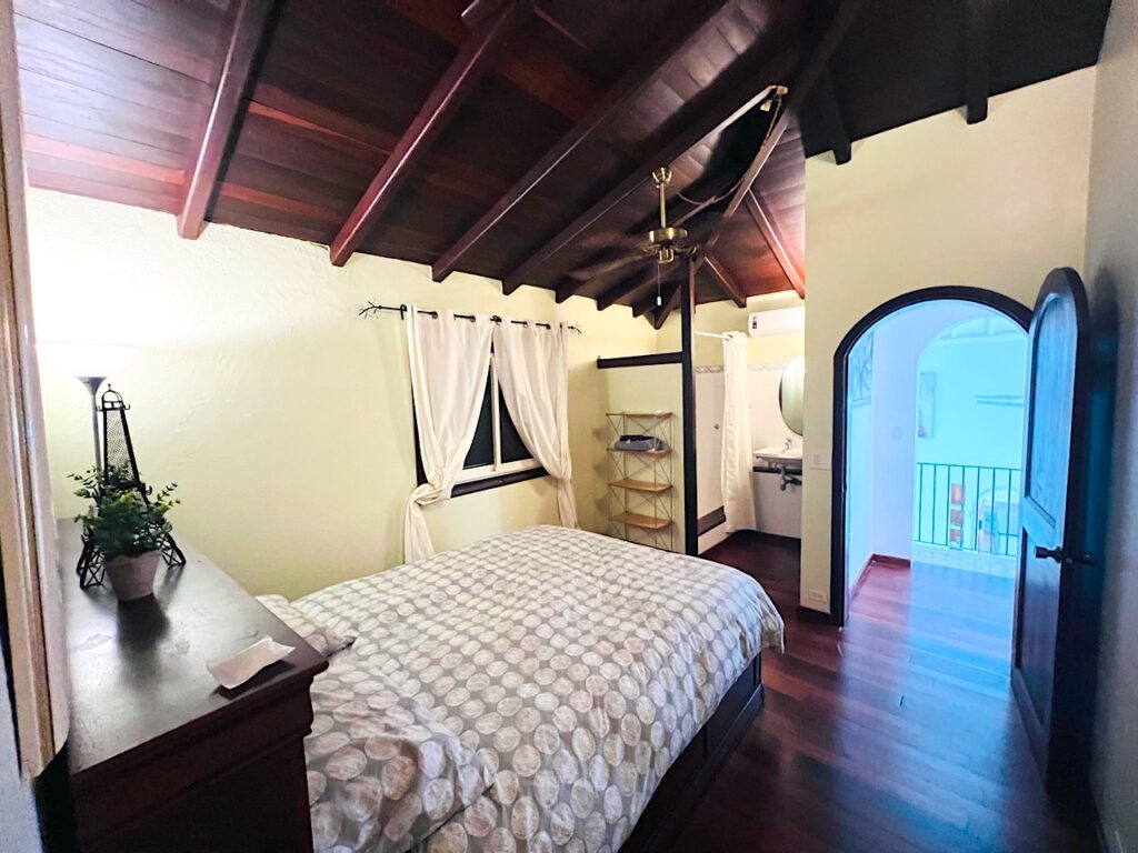 Casanita  Almond Grove Real Estate, St Maarten Stunning Sunset Views