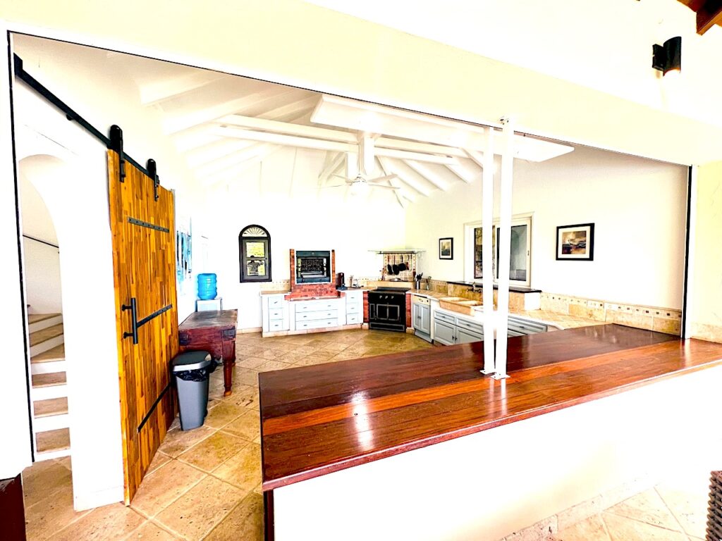 Casanita  Almond Grove Real Estate, St Maarten Stunning Sunset Views