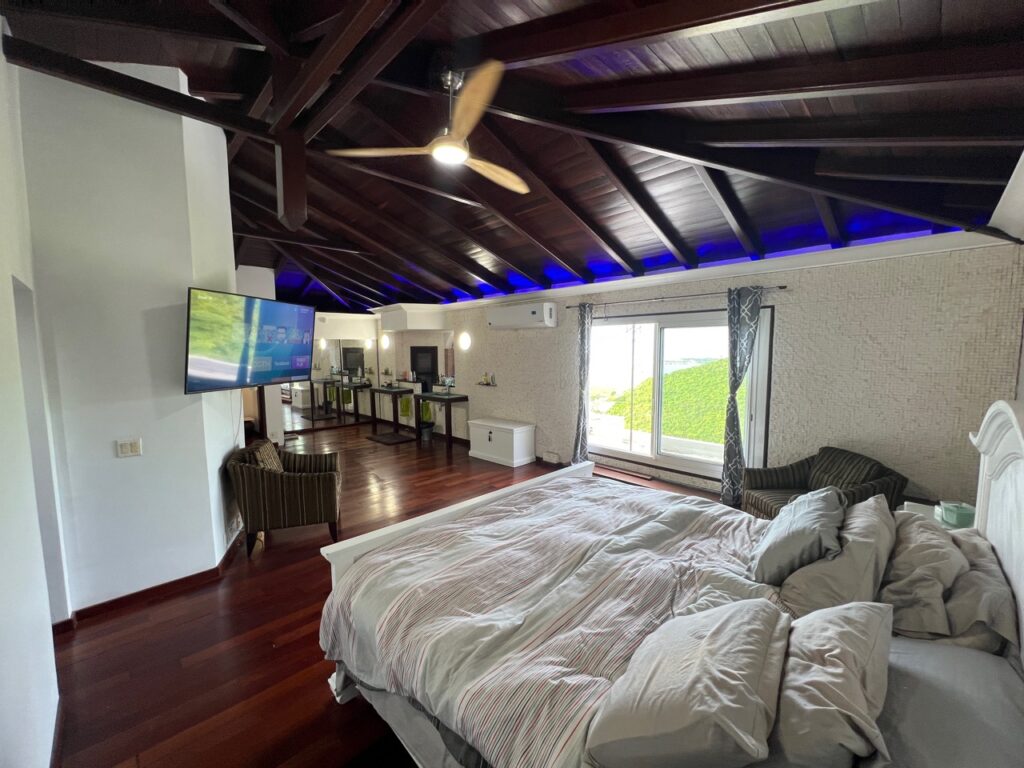 Casanita  Almond Grove Real Estate, St Maarten Stunning Sunset Views