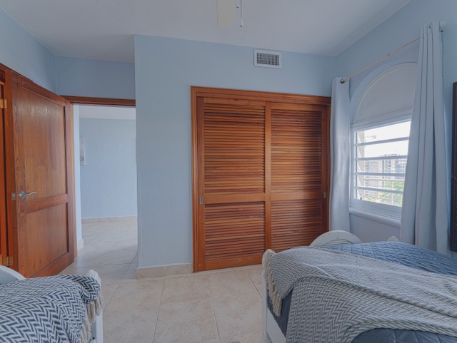 Beachfront Penthouse 3 Br 3 baths Cupecoy Real Estate SXM