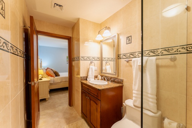 Beachfront Penthouse 3 Br 3 baths Cupecoy Real Estate SXM